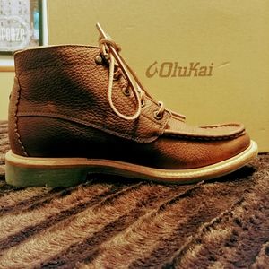 Men's Olukai Shoes